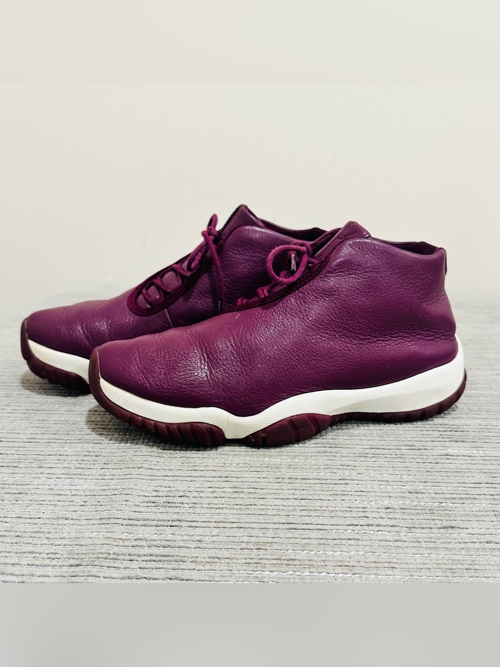 Nike‎ AR0726-600 Air Jordan Future Sneakers Women's Sz 8